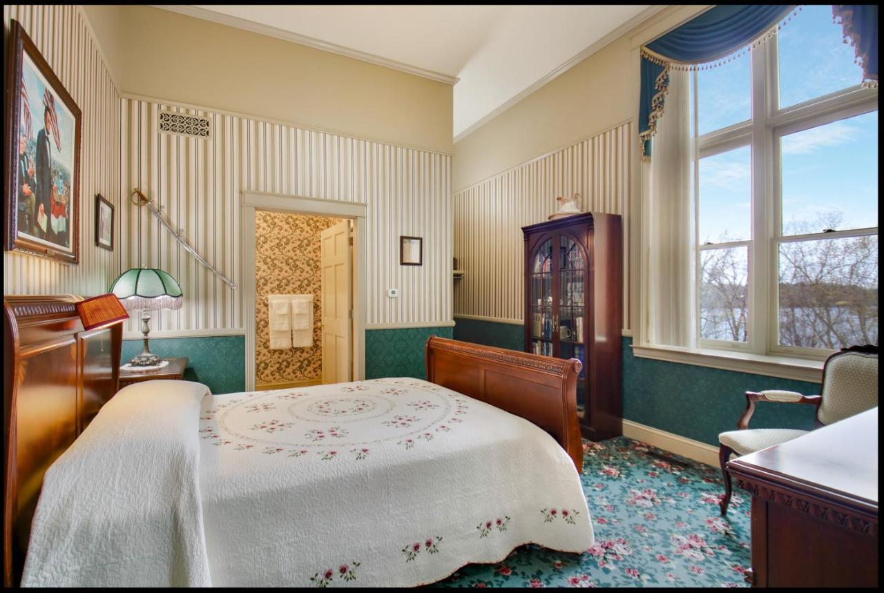 Ladysmith Carnegie Hall Boutique Hotel מראה חיצוני תמונה