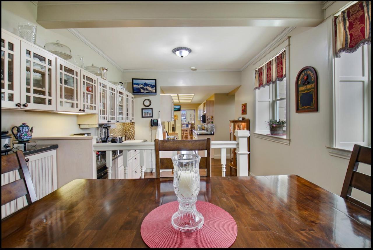 Ladysmith Carnegie Hall Boutique Hotel מראה חיצוני תמונה