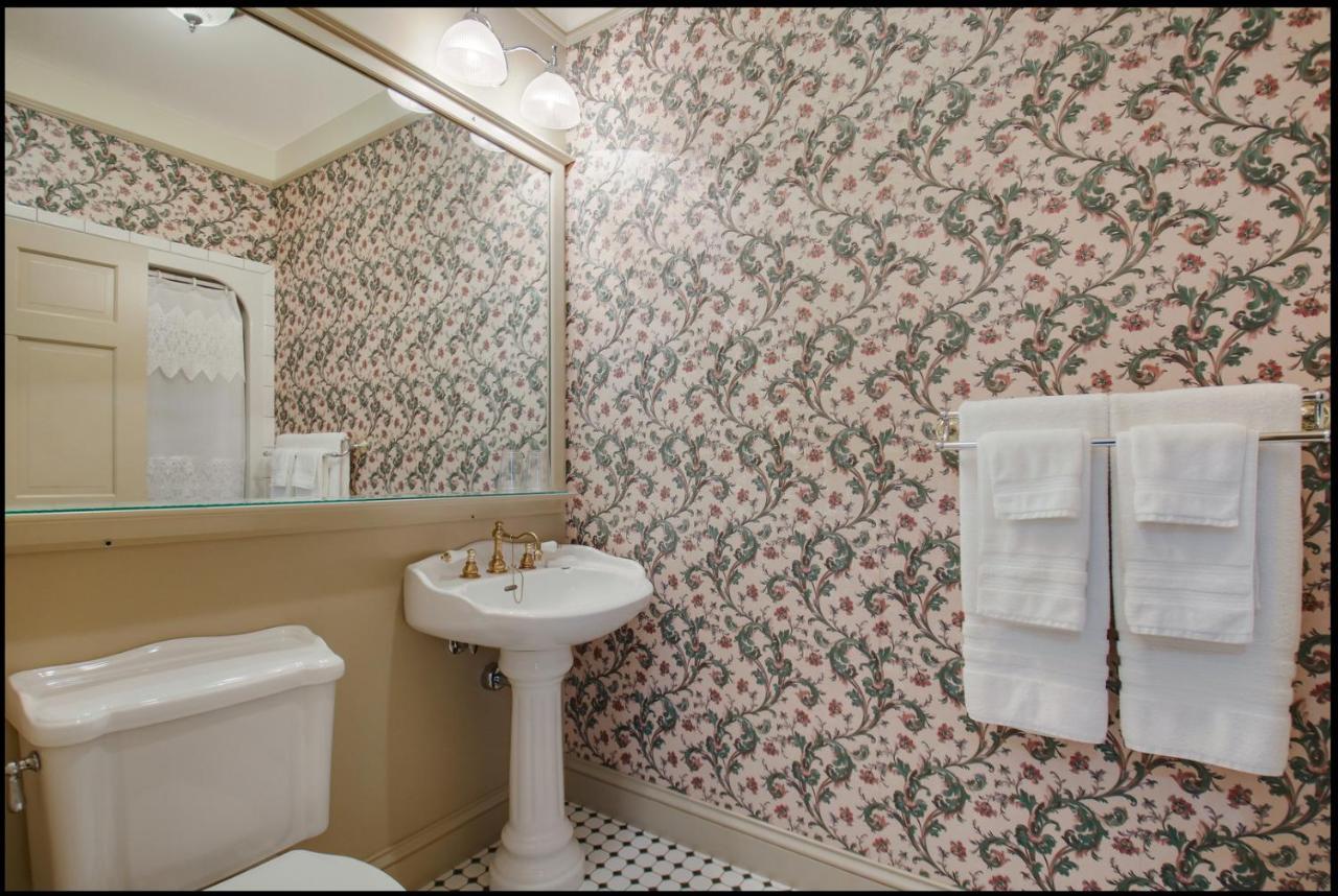 Ladysmith Carnegie Hall Boutique Hotel מראה חיצוני תמונה
